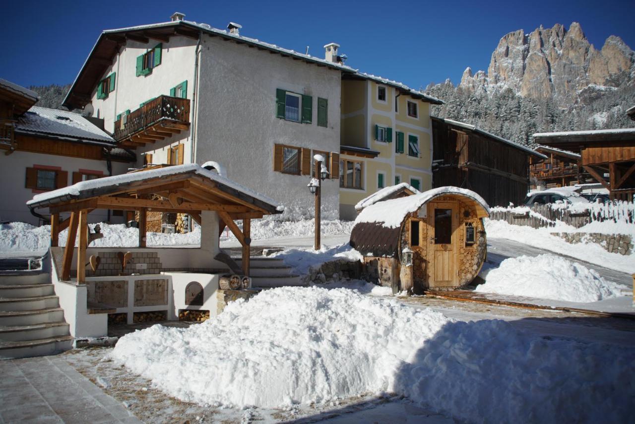 Residence Le Rose Pozza di Fassa Eksteriør billede