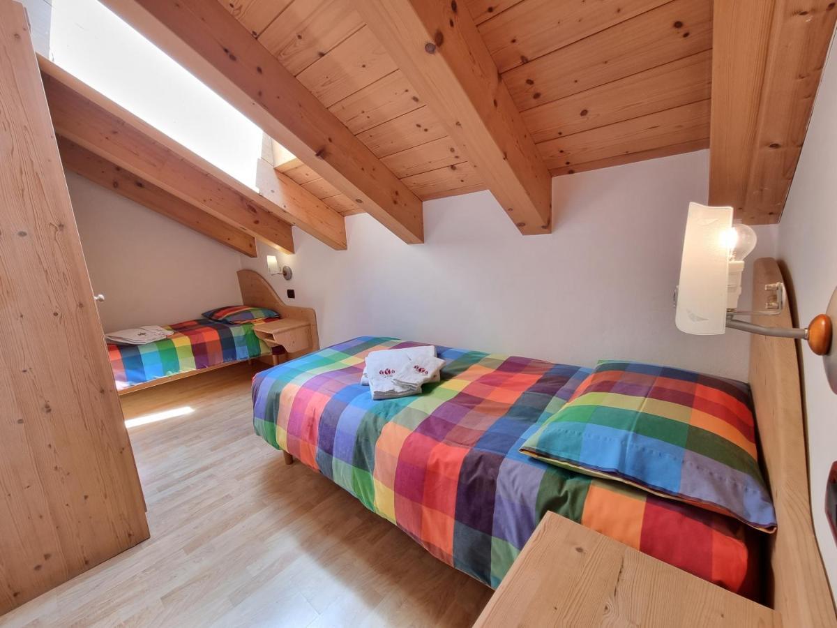 Residence Le Rose Pozza di Fassa Eksteriør billede