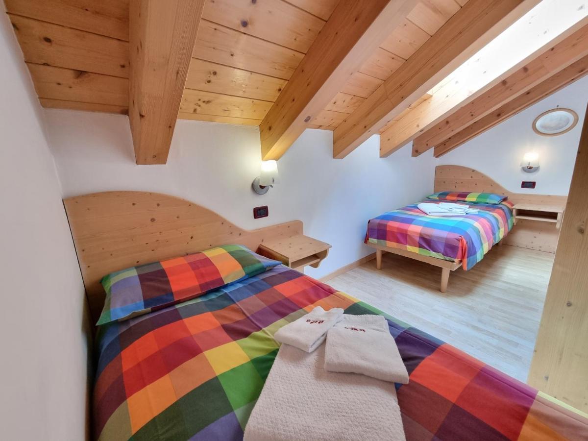 Residence Le Rose Pozza di Fassa Eksteriør billede