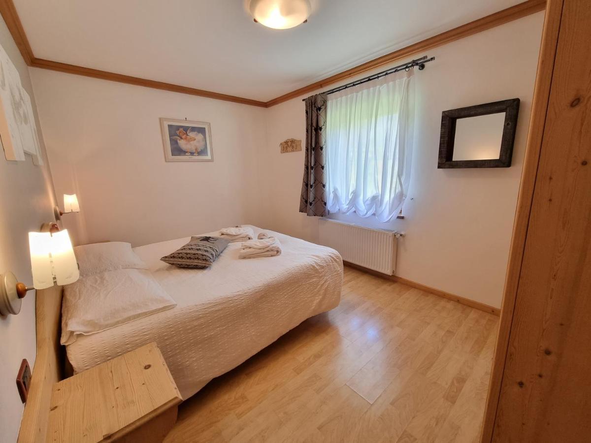 Residence Le Rose Pozza di Fassa Eksteriør billede