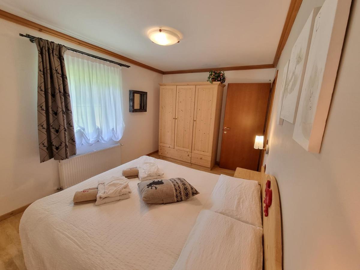 Residence Le Rose Pozza di Fassa Eksteriør billede