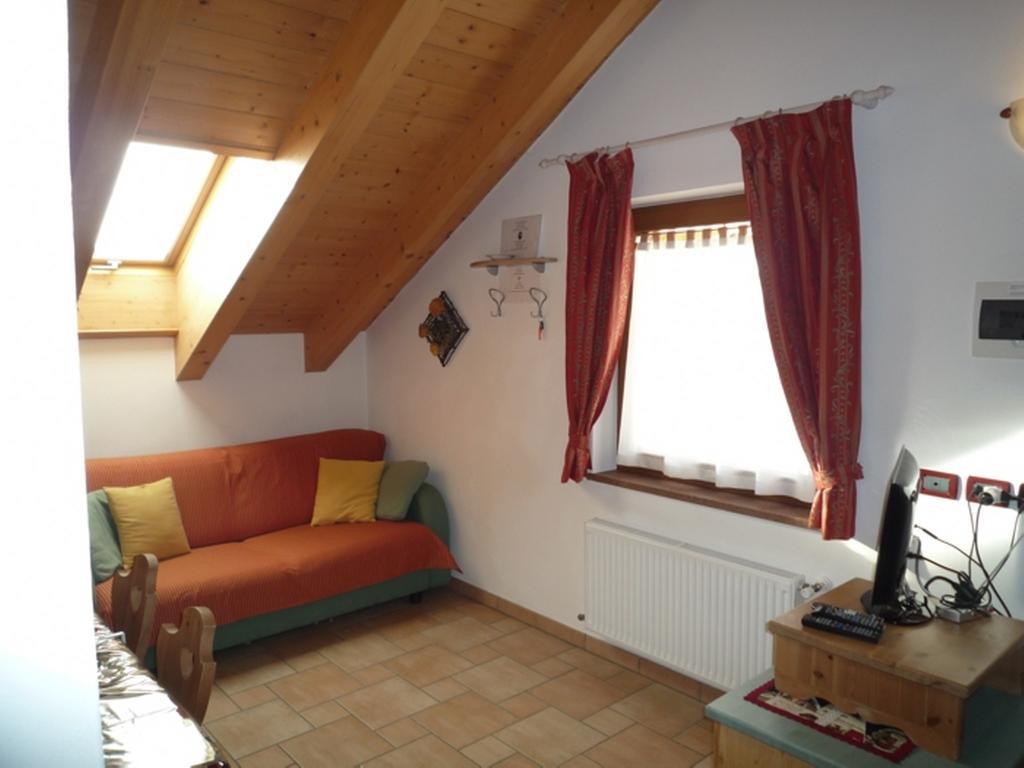 Residence Le Rose Pozza di Fassa Eksteriør billede
